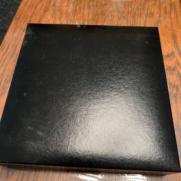 Gold and Brown (tigers eye?) Necklace/Earring set - Picture 4 of 5